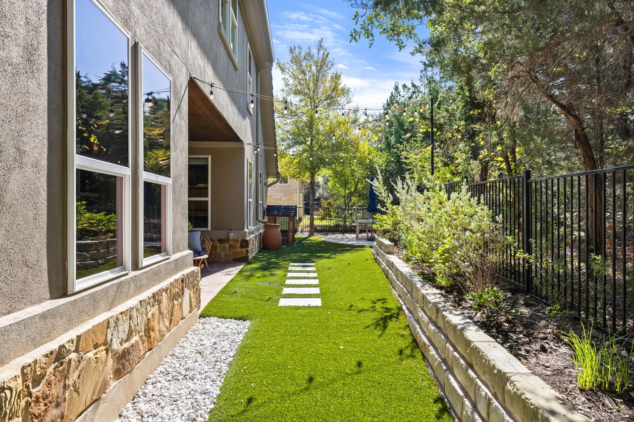9116 Villa Norte Dr | Mediterranean Luxury in Versante Canyon