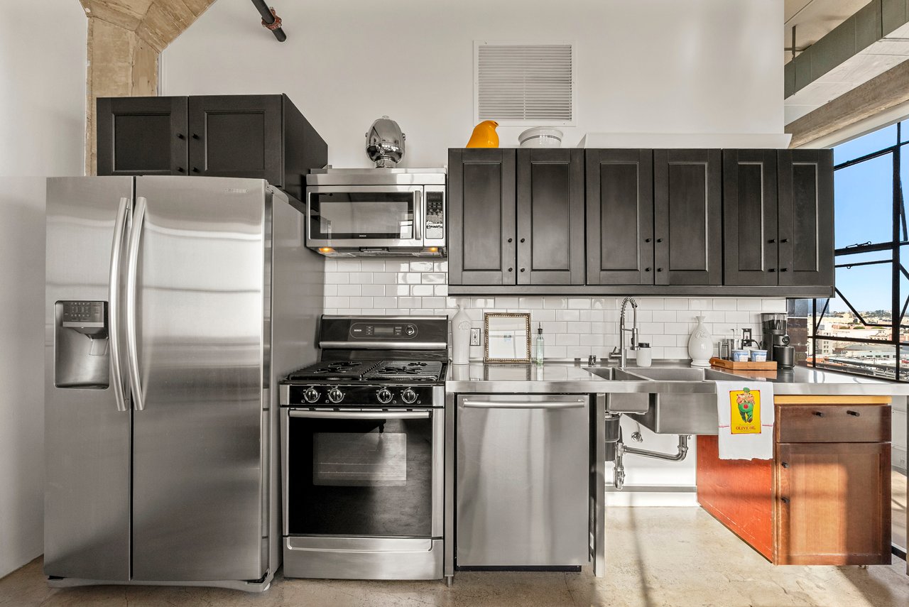 315 E 8th St Unit: 1004, Downtown