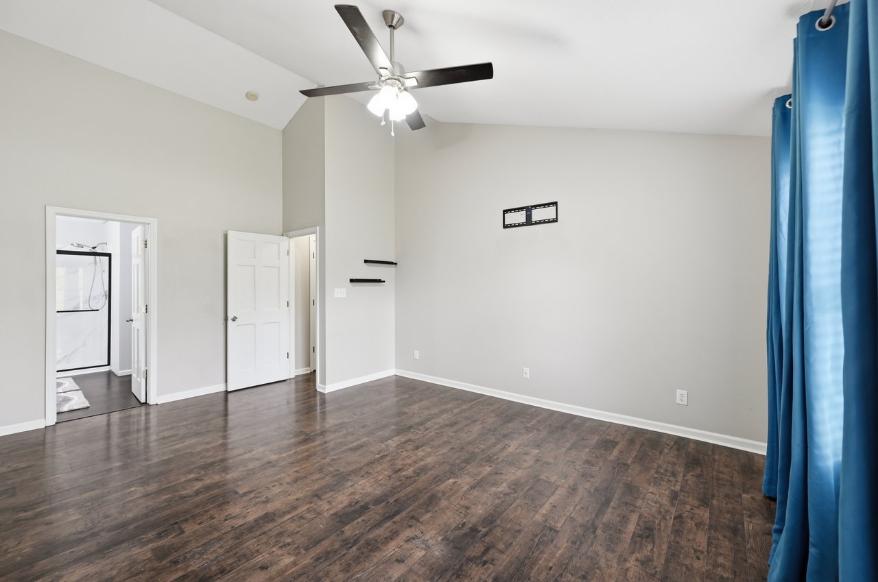 1114 Rockwell Dr