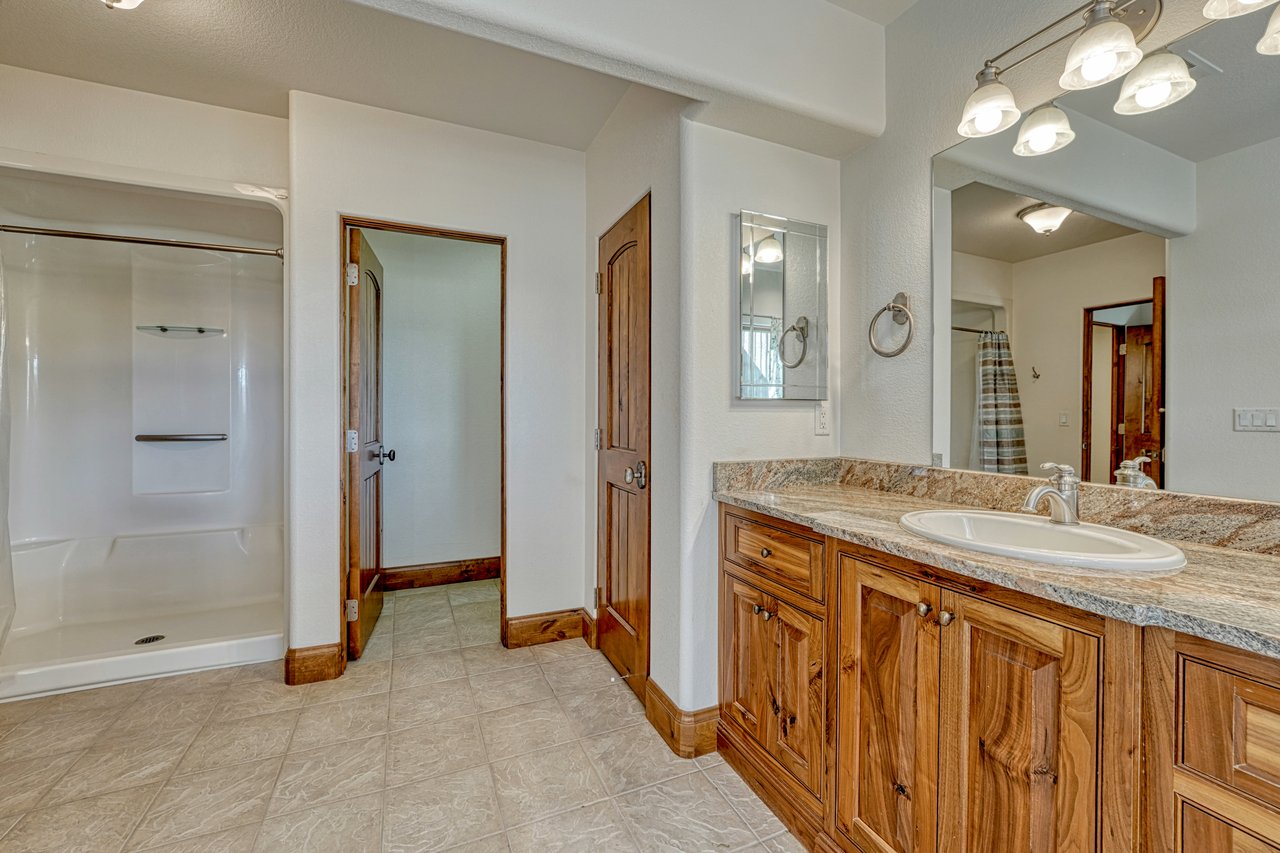4050 Old Ranch Road