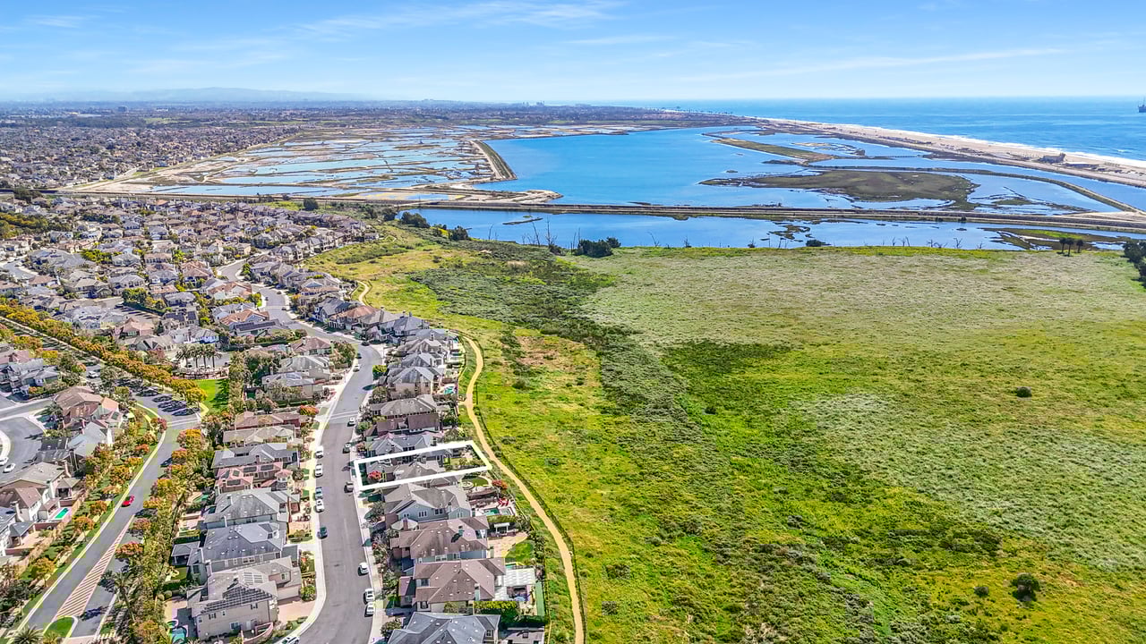 4492 Oceanridge Dr, Huntington Beach