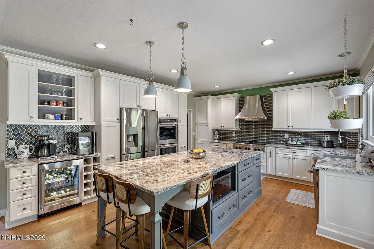 6012 Clear Creek Dr