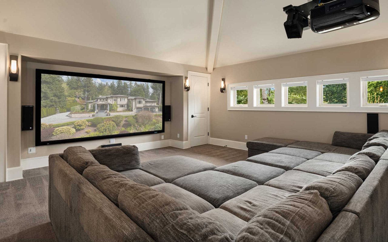 Private, Tranquil Resort-Style Living in Redmond’s Starwood Neighborhood