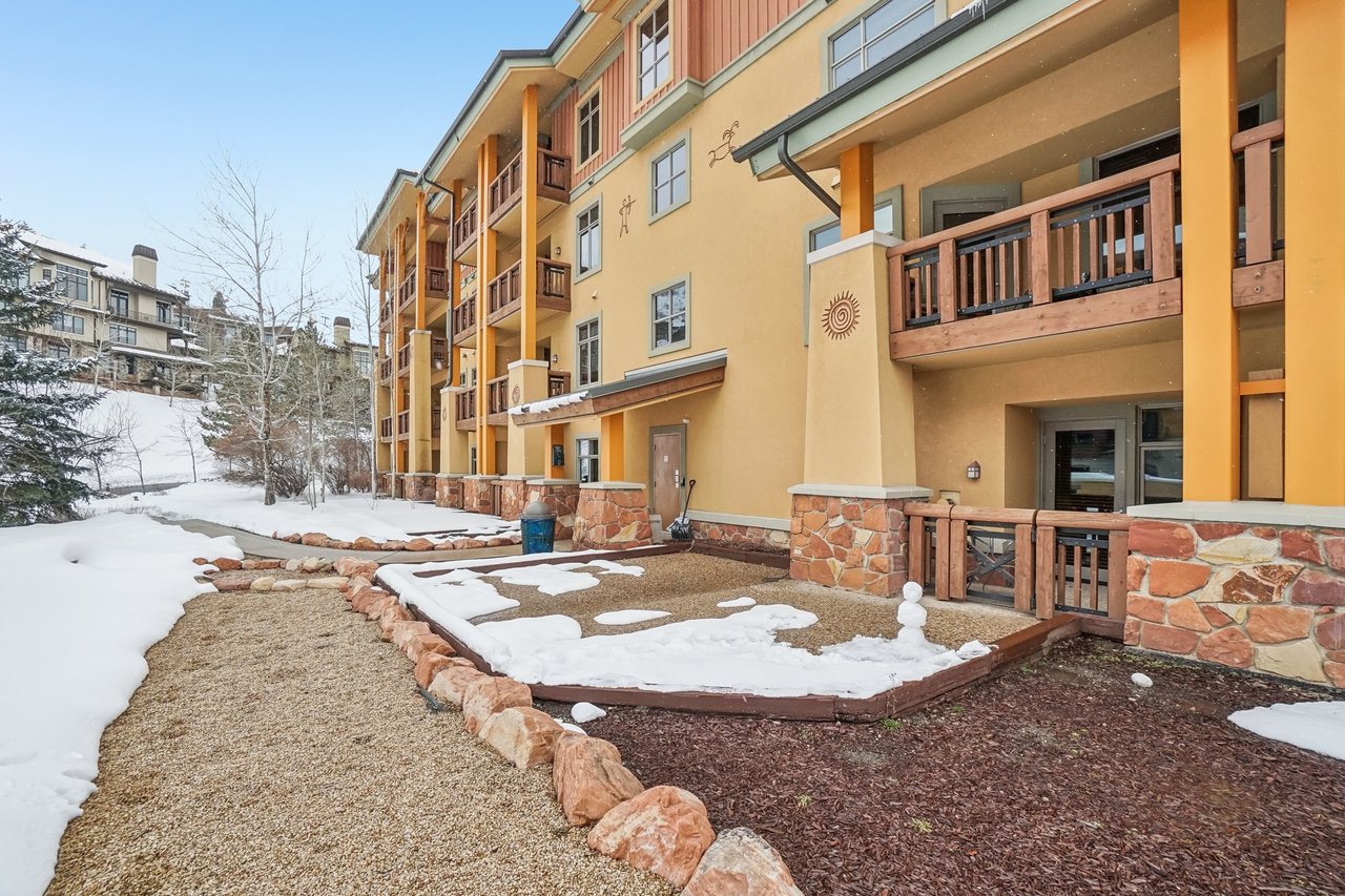 3720 N Sundial Court #B513