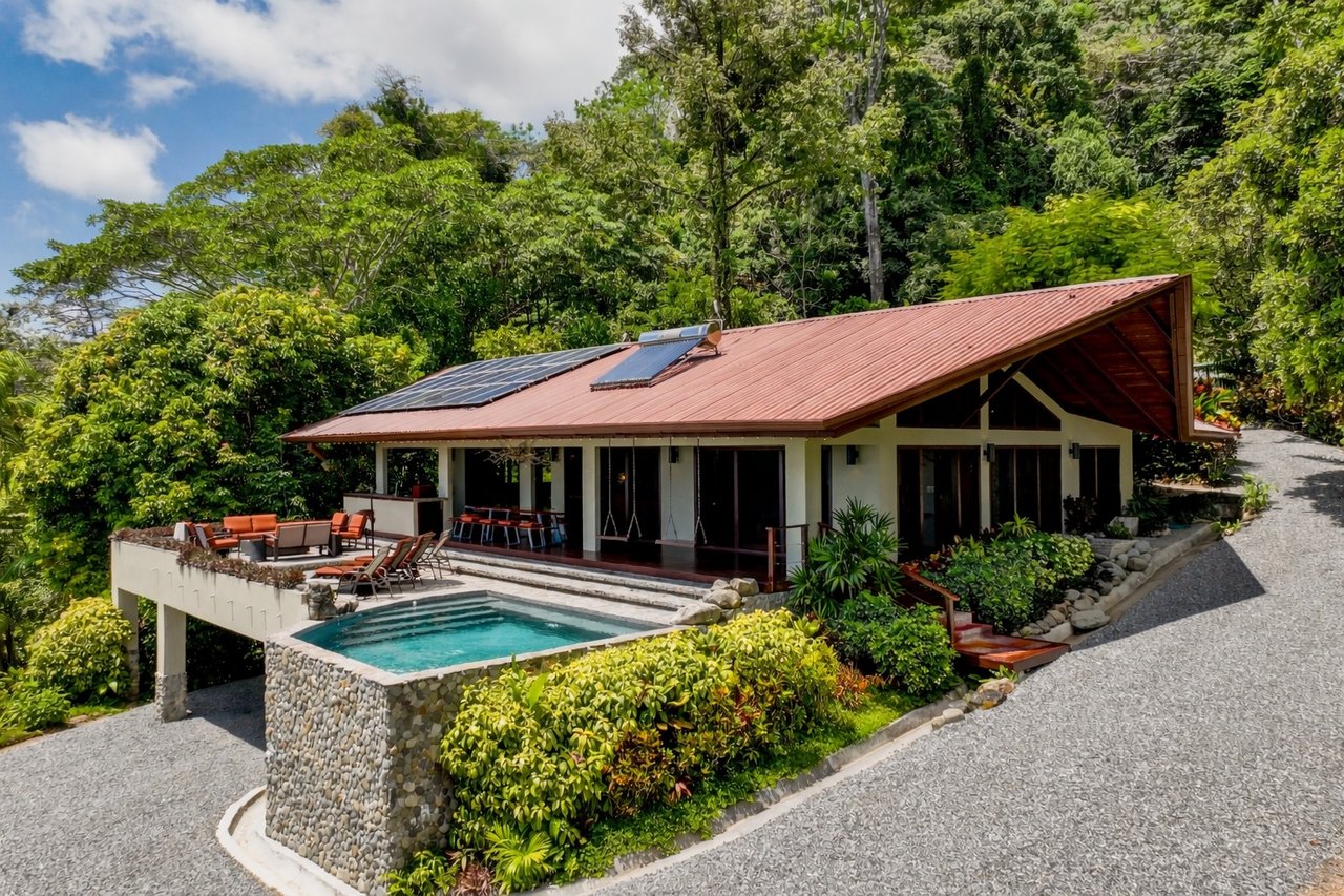 CasaPor Fin,Where the Rainforest Meets the Sea - Oceanview Luxury Estate