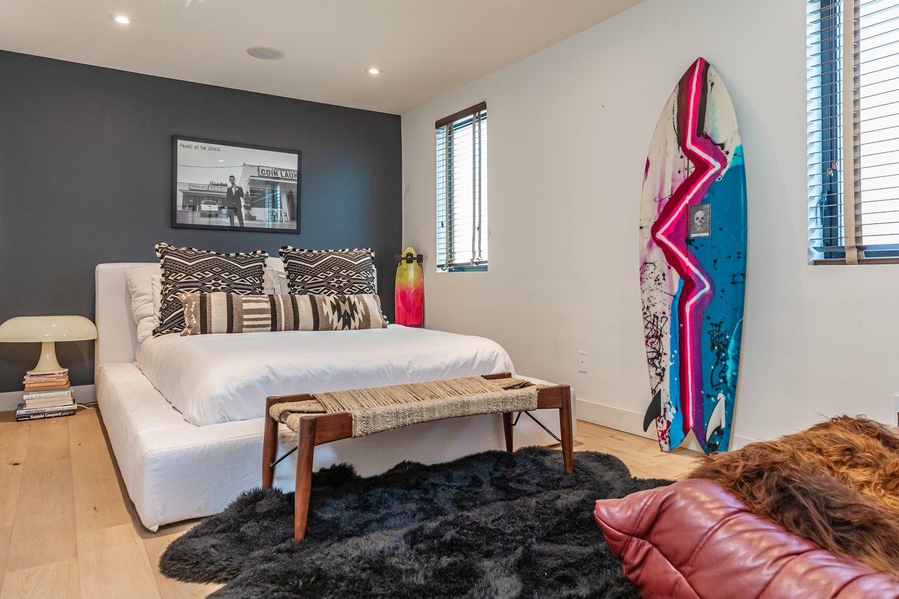 214 S Venice Blvd, Venice 