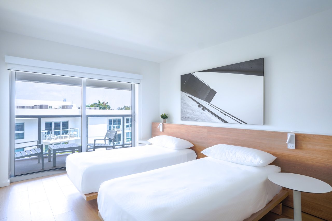 Beach Haus Bal Harbour Residences