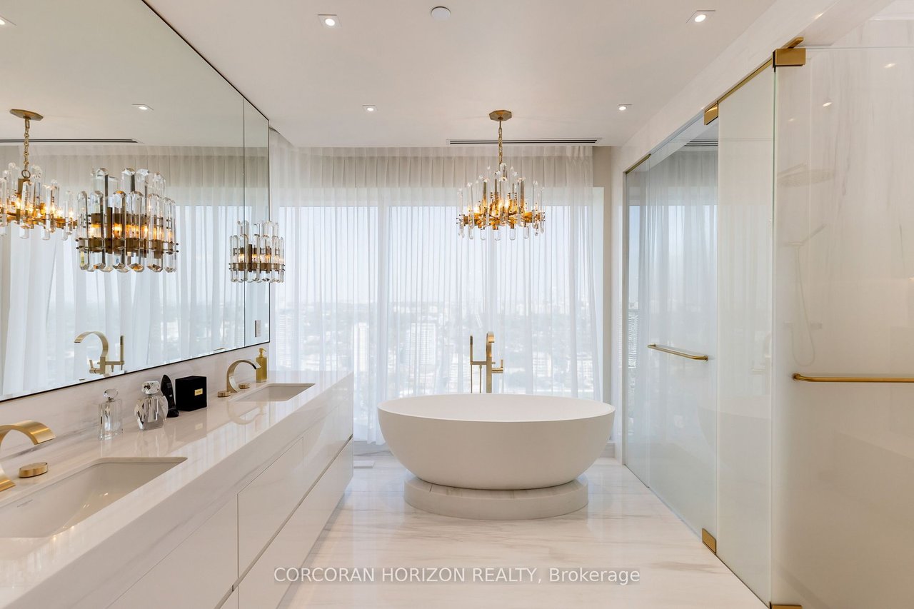 CROWN JEWEL OF YORKVILLE
