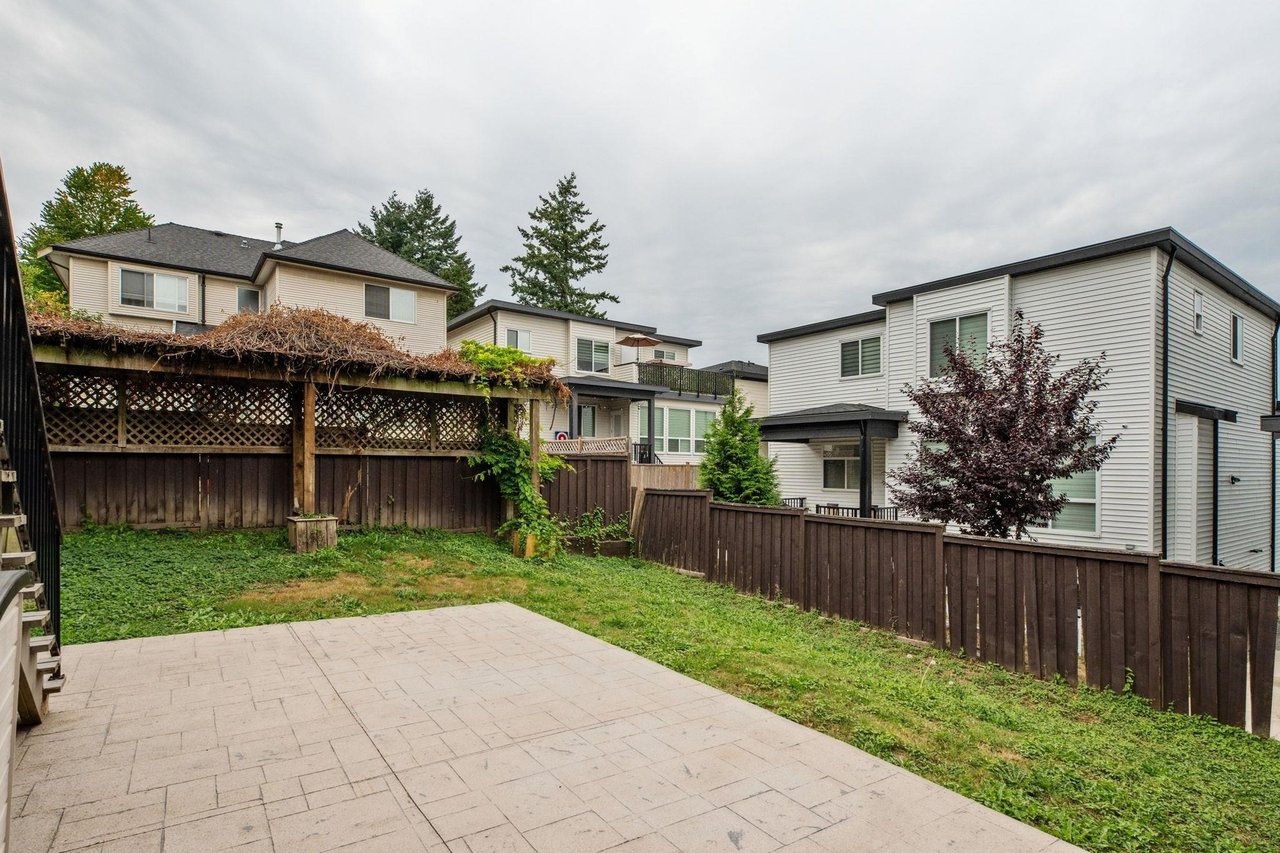 15015 62 Ave