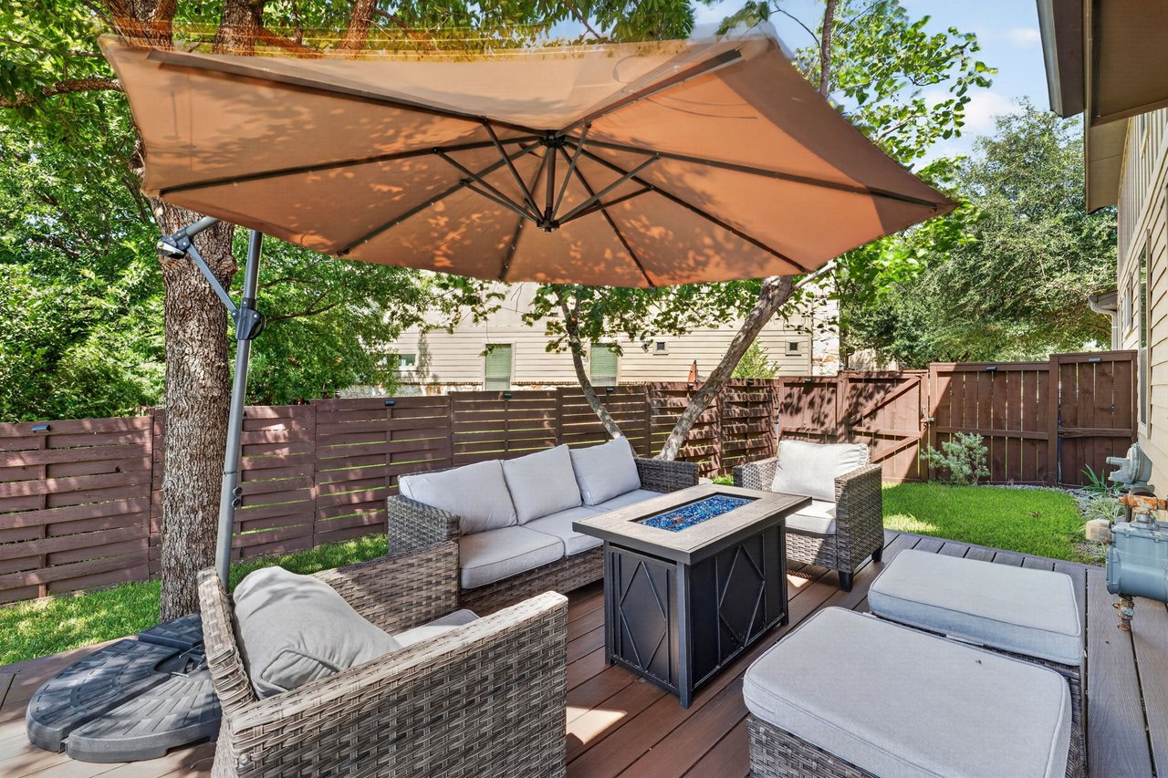 2101 Rivers Edge Way 