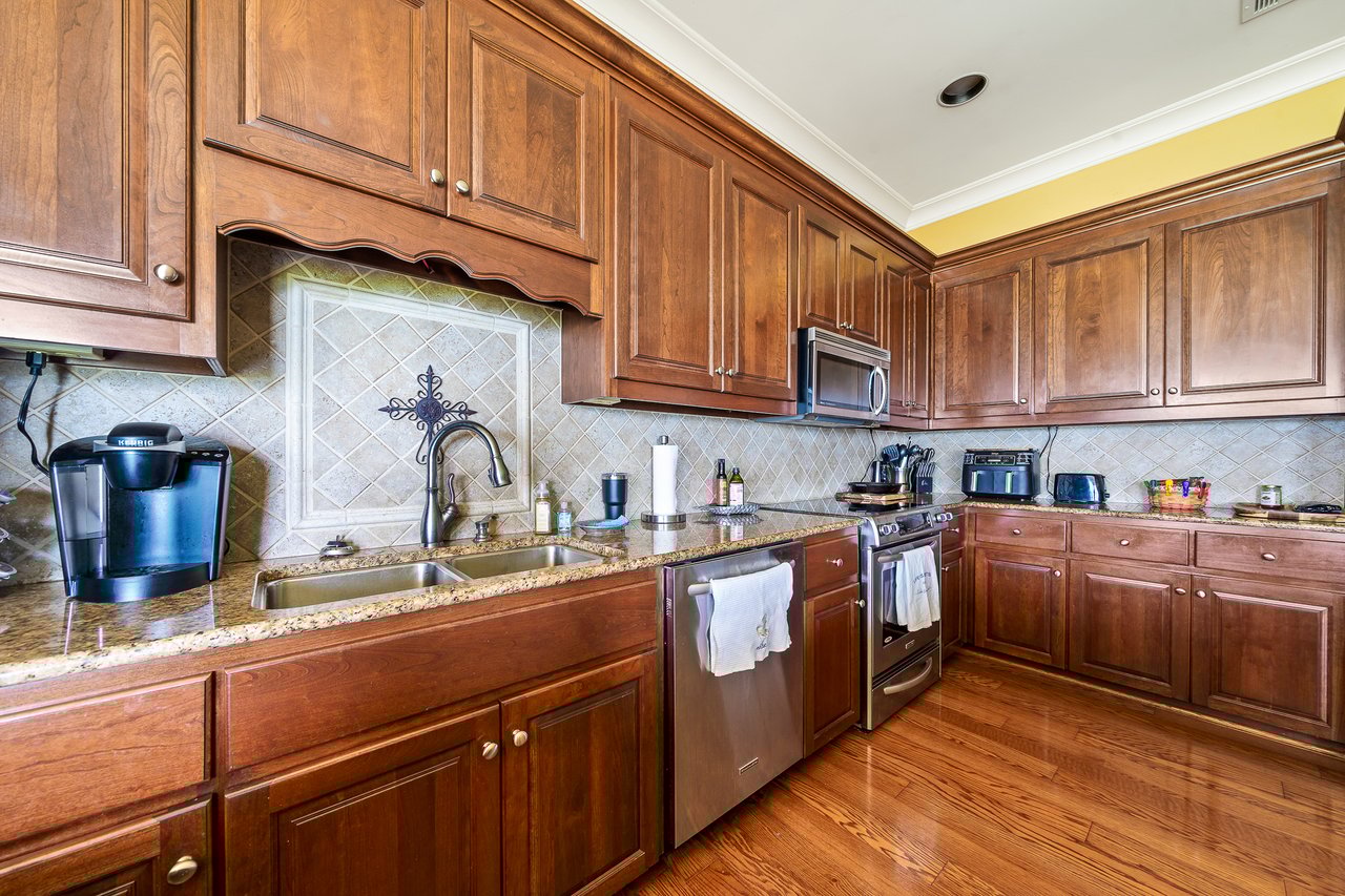 745 S Chickasaw Trail