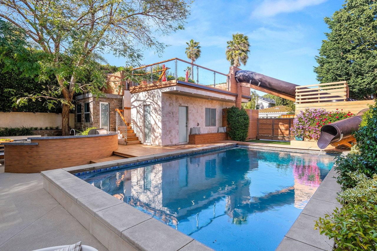 TikTokers Filmed Inside a $5.299 Million California Listing. It Found a Buyer in Two Weeks.