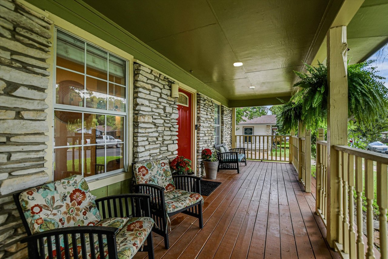 8917 Glenn Lane