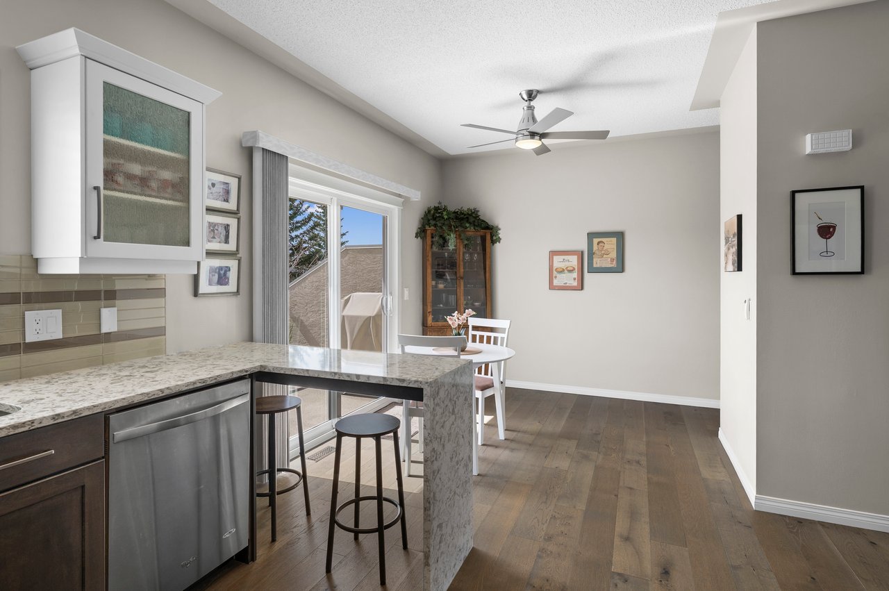 139 Country Hills Gardens NW