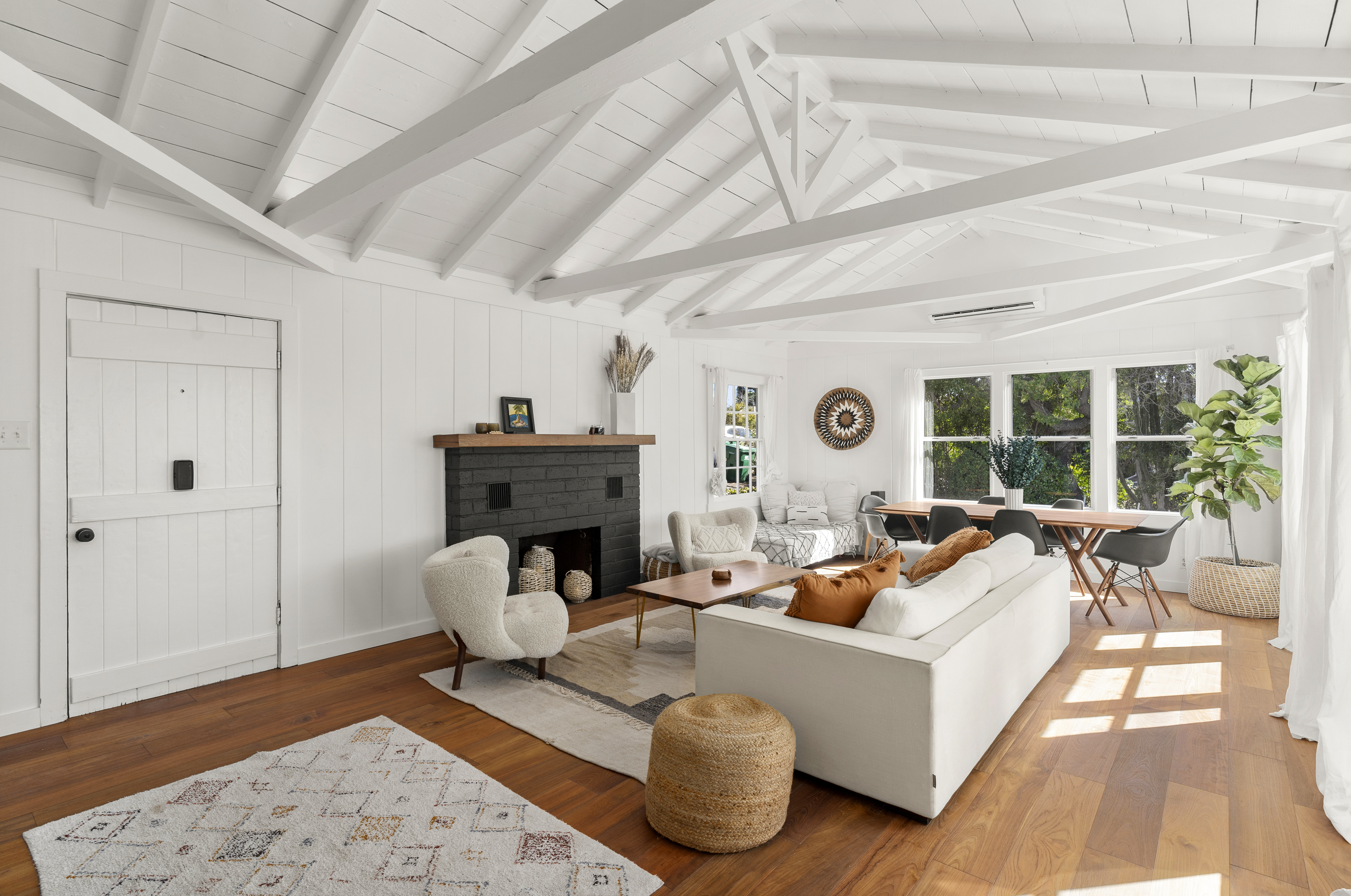 Bungalow On Highland