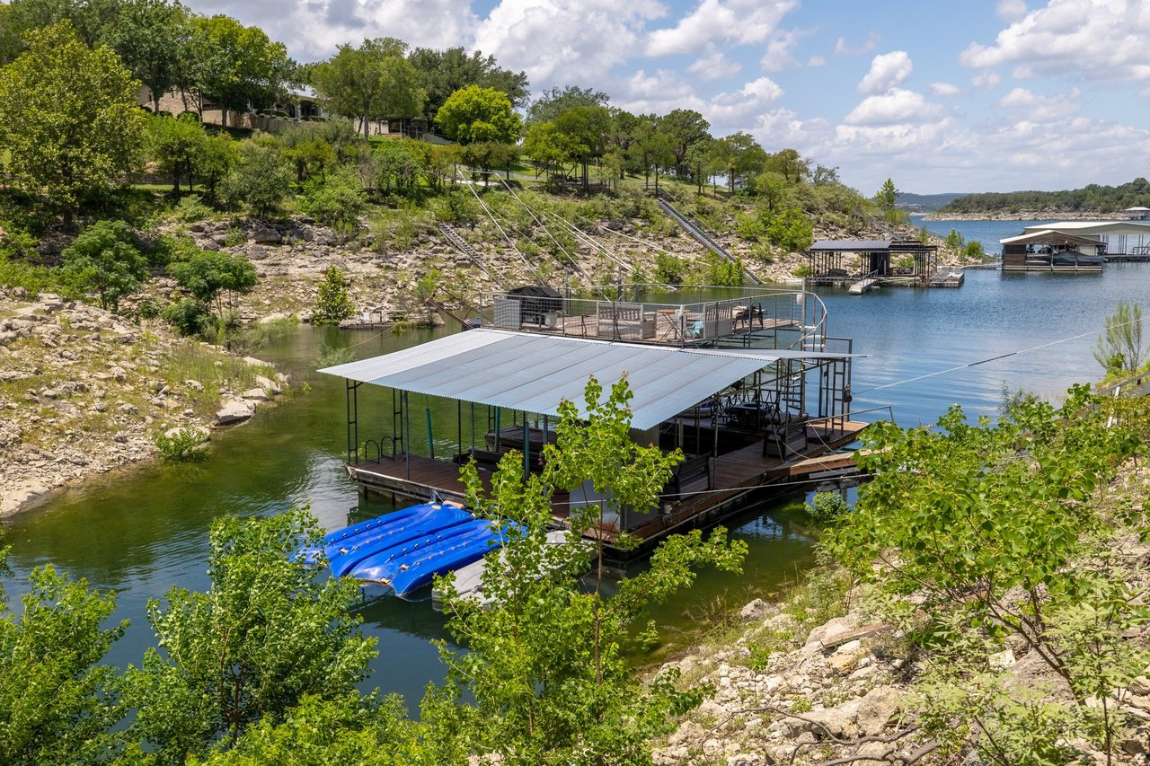 7206 Comanche Trail