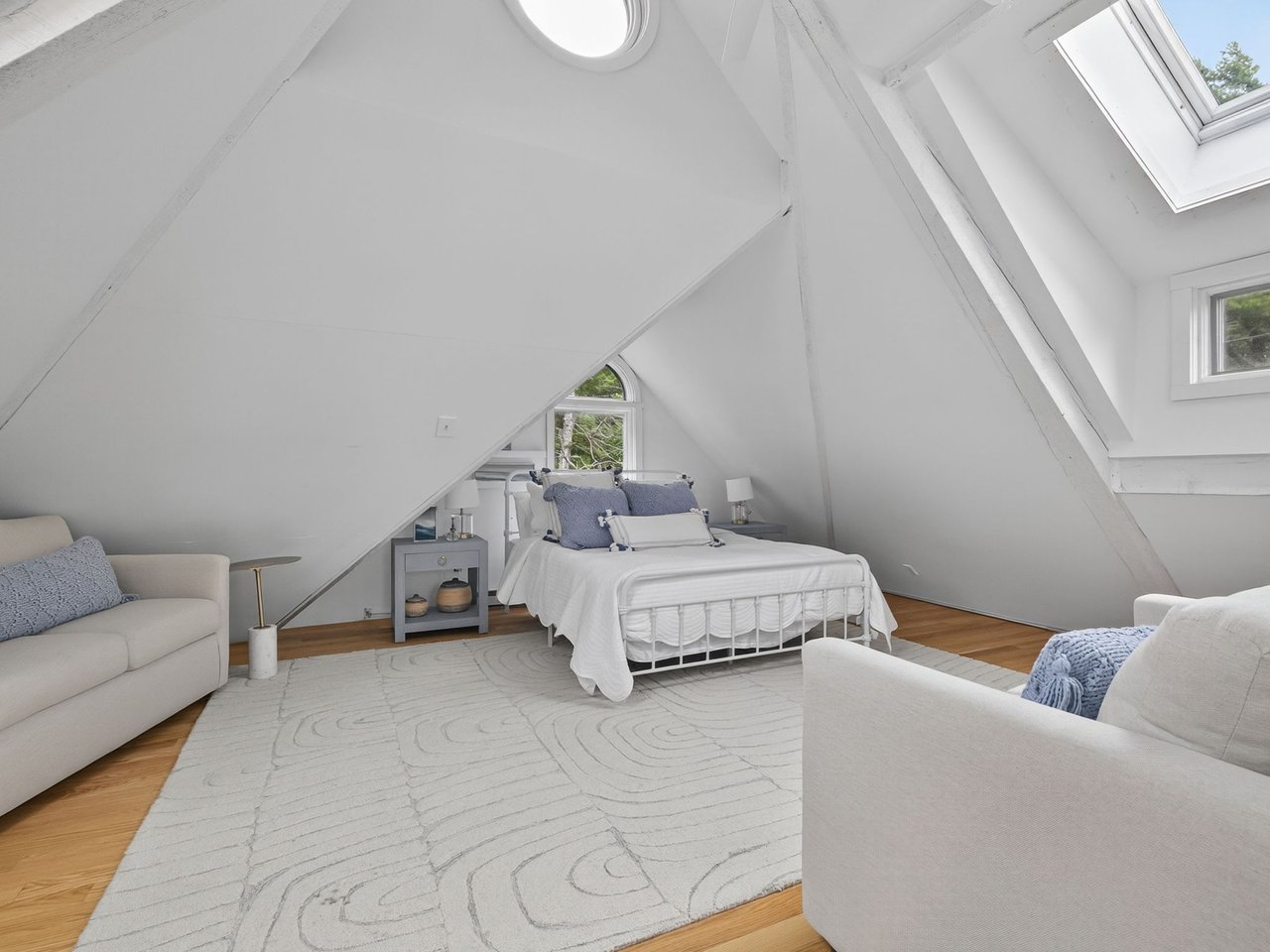 Waterfront Off Market Private Exclusive 