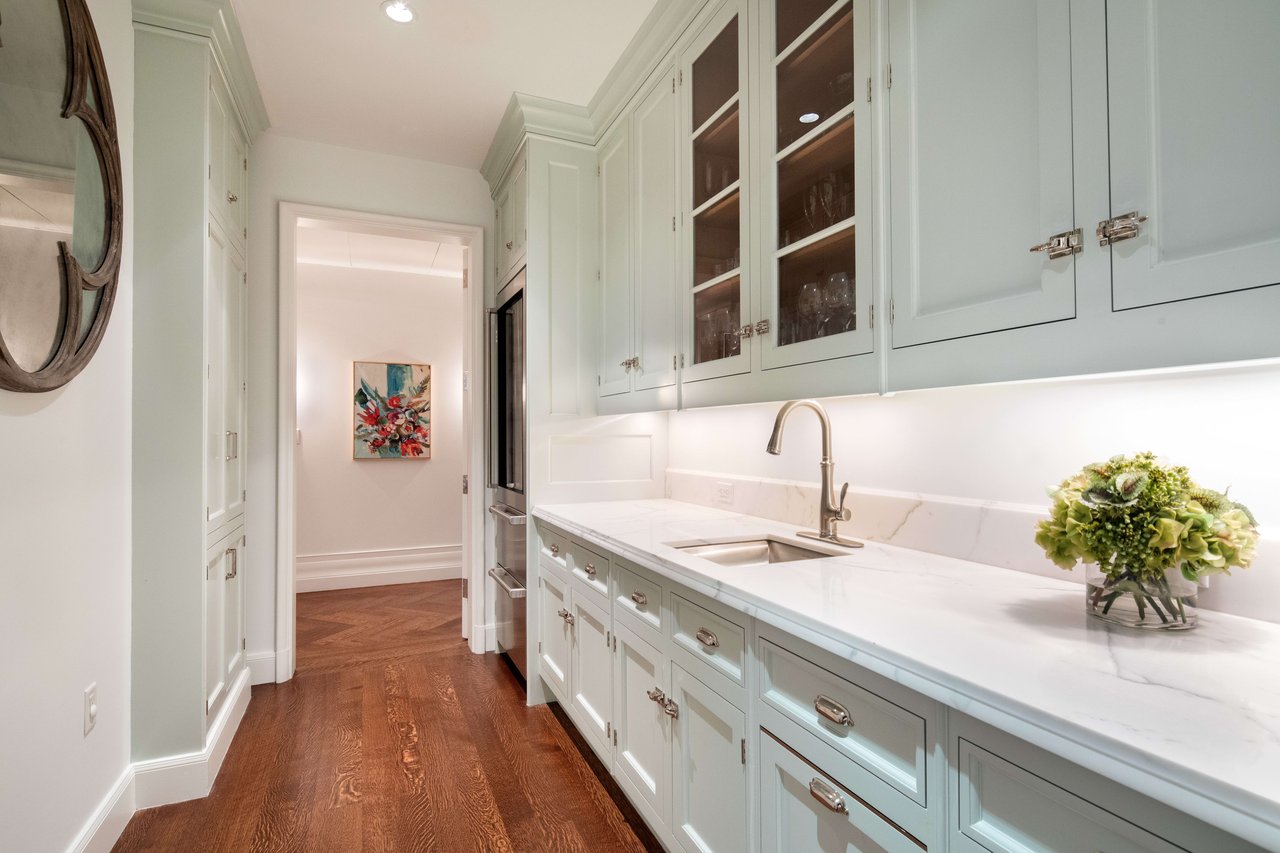 135 East 79th Street