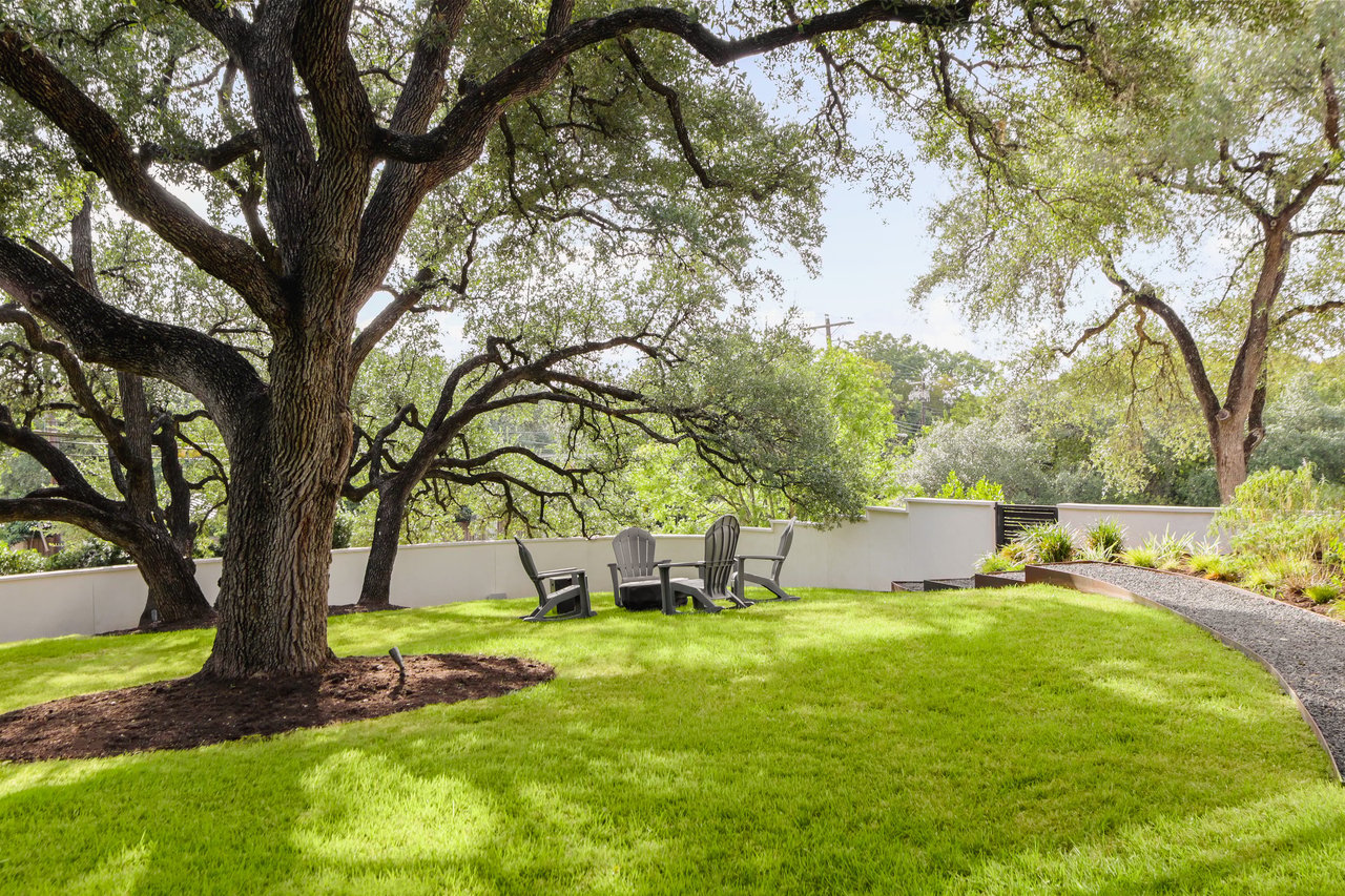 3501 Balcones DR