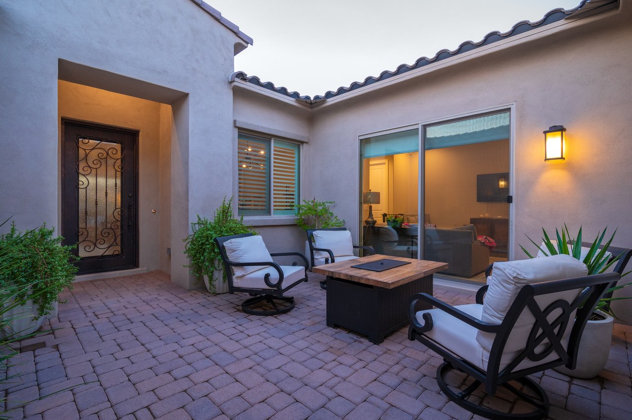 35584 N ROLLING CREEK Drive