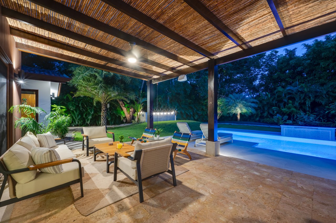 Casa Pachote | Exquisite 4-Bedroom Luxury Home in Hacienda Pinilla’s Reserva de Golf