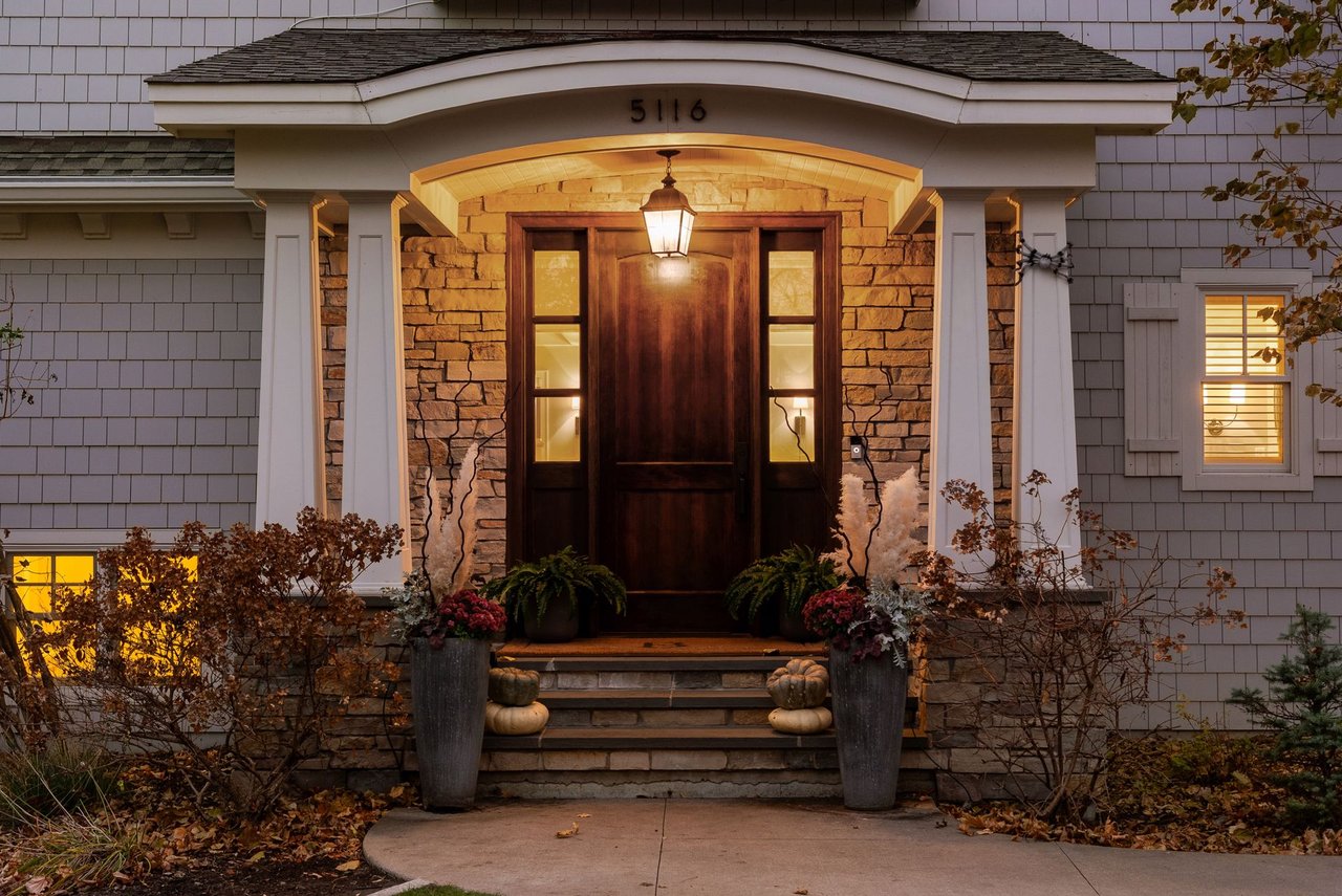5116 Skyline Drive, Edina