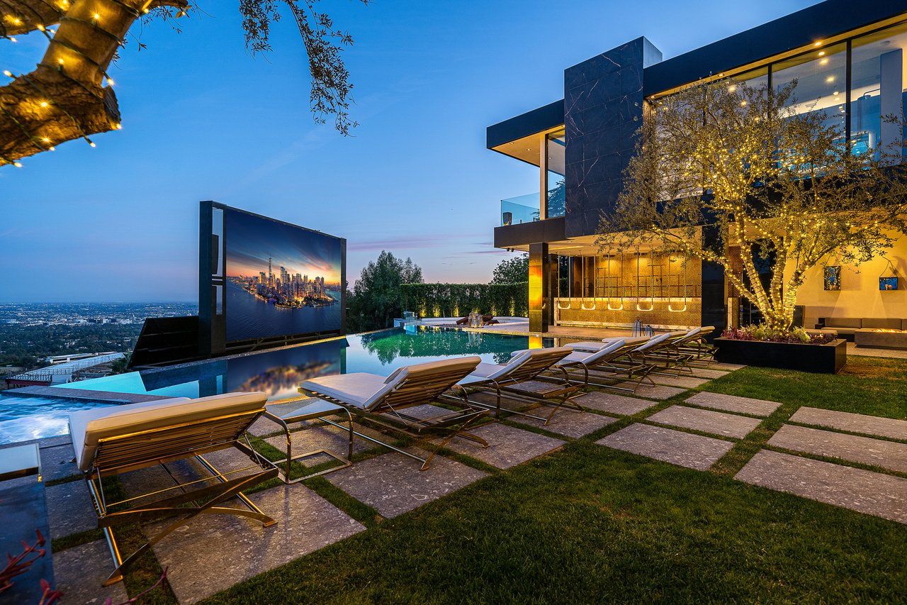 1200 Bel Air Road