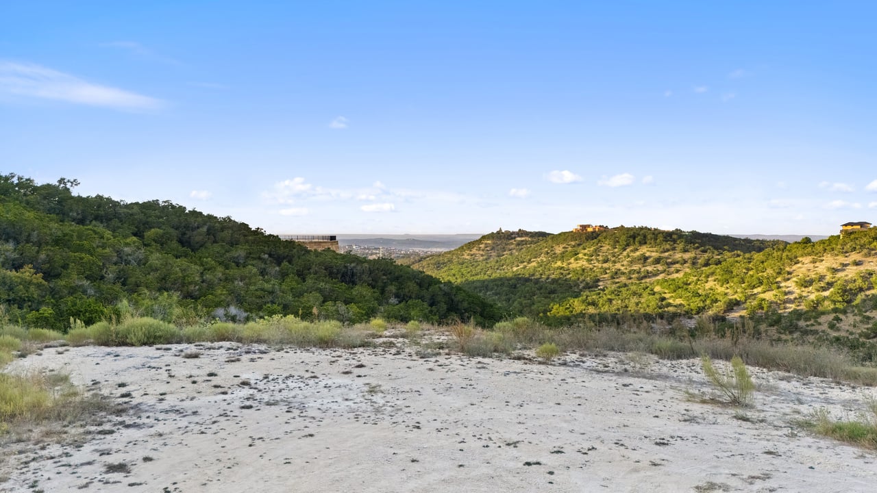 Mt. Lakeway Legacy A Rare 10.1 Acre Homesite With Incredible Views