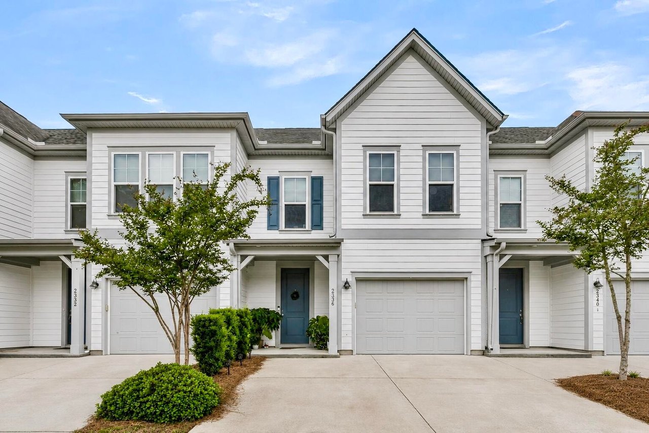 2336 Watchtower Ln