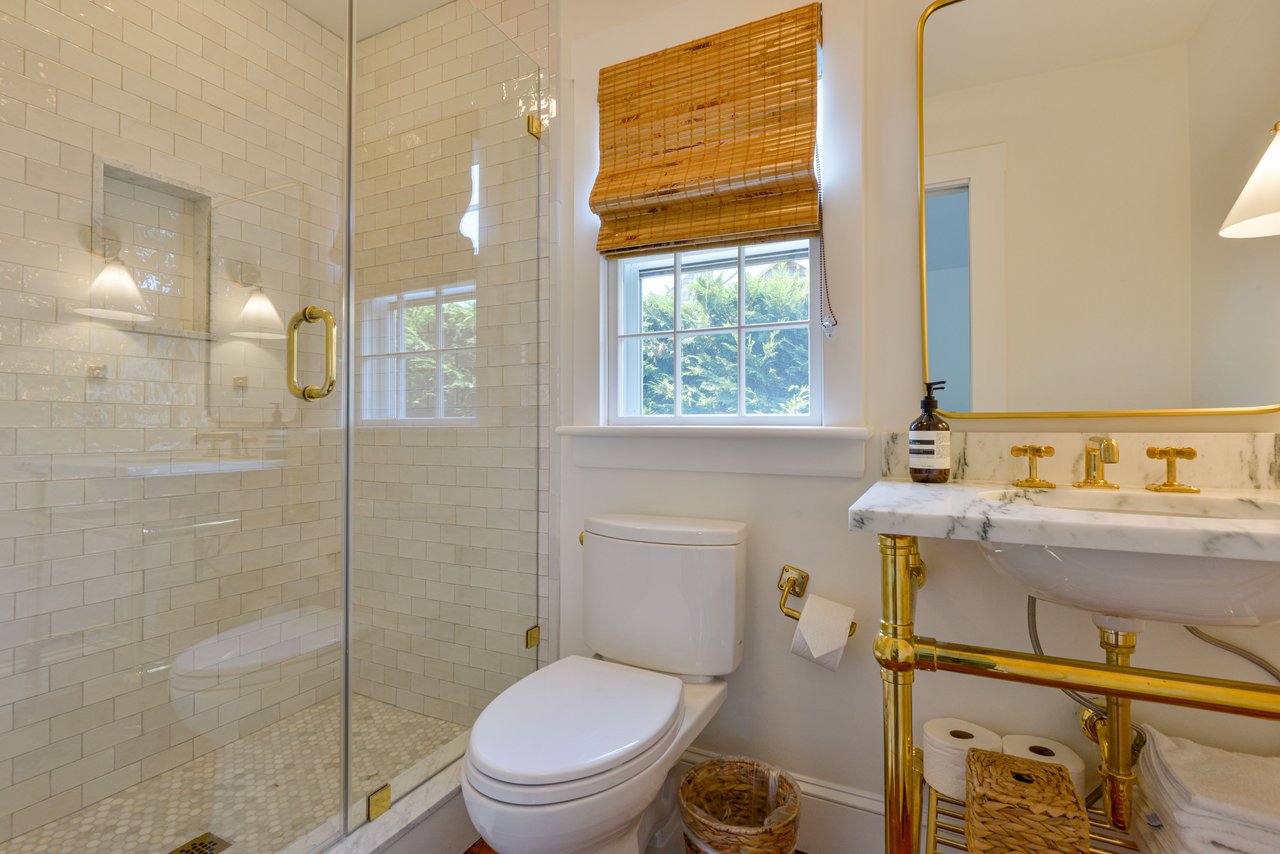 3 North Beach Street