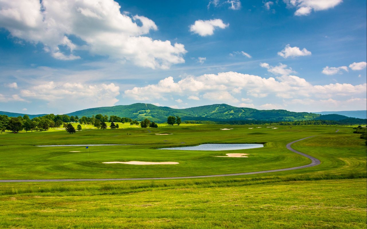 West Lake at Mill Mount