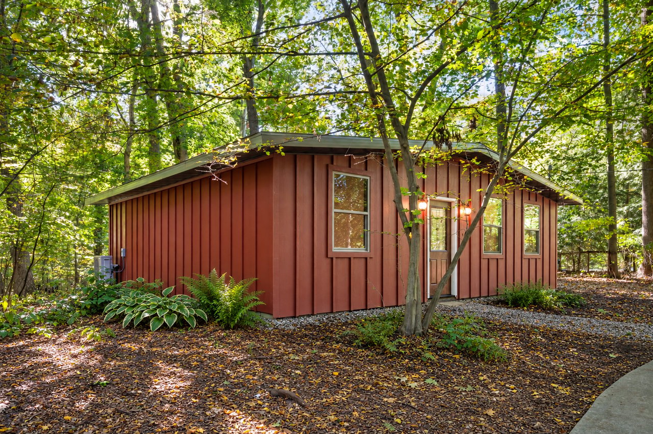 Wooded Coastal Retreat