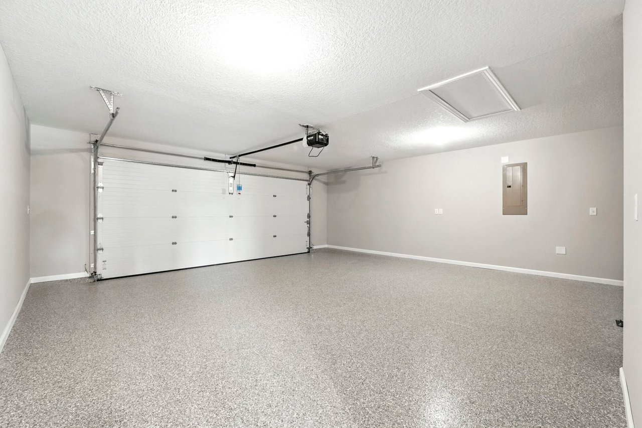 17155 Carrollton Ct