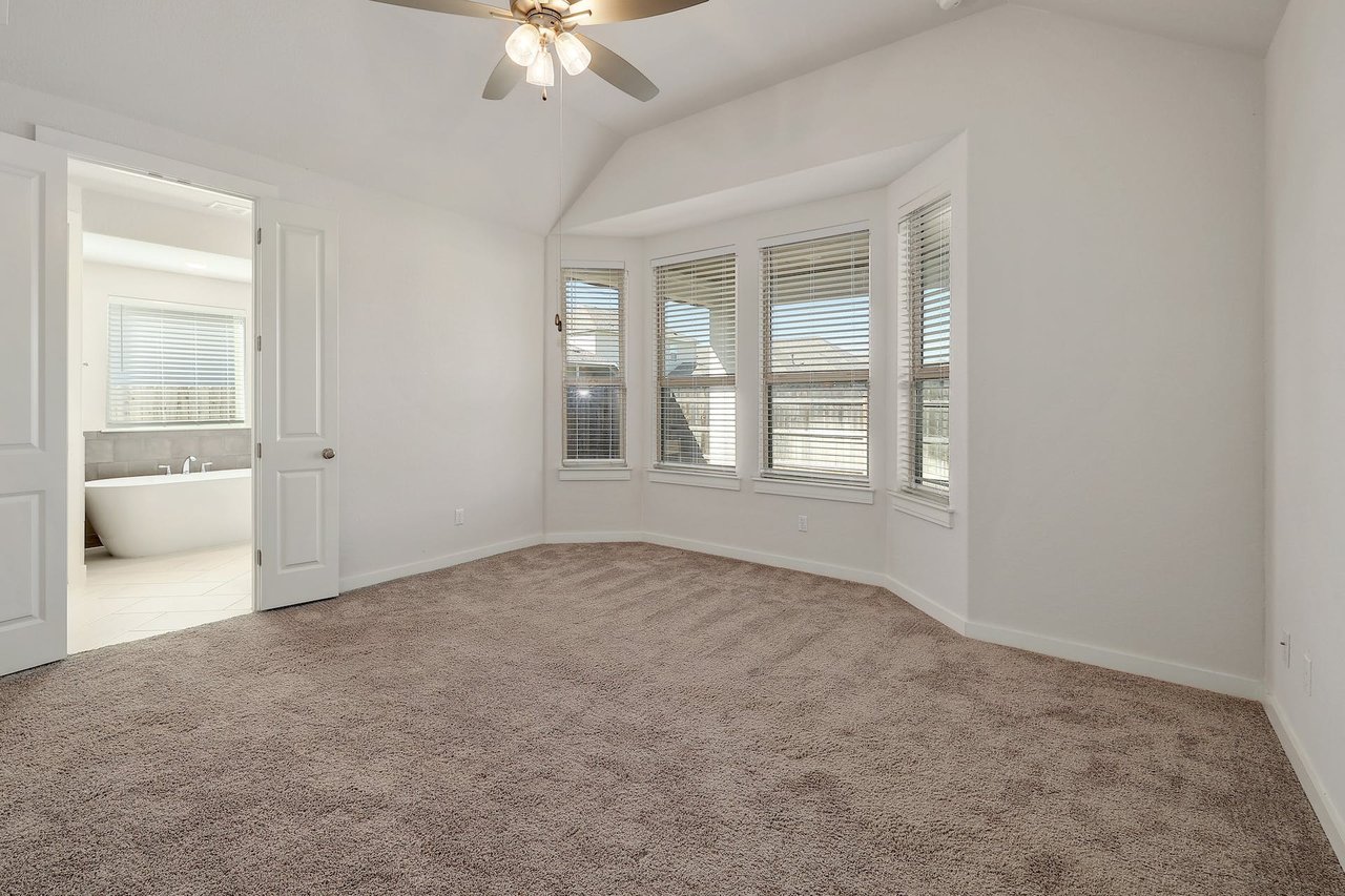 117 Rosebush Dr, Liberty Hill, Texas 78642
