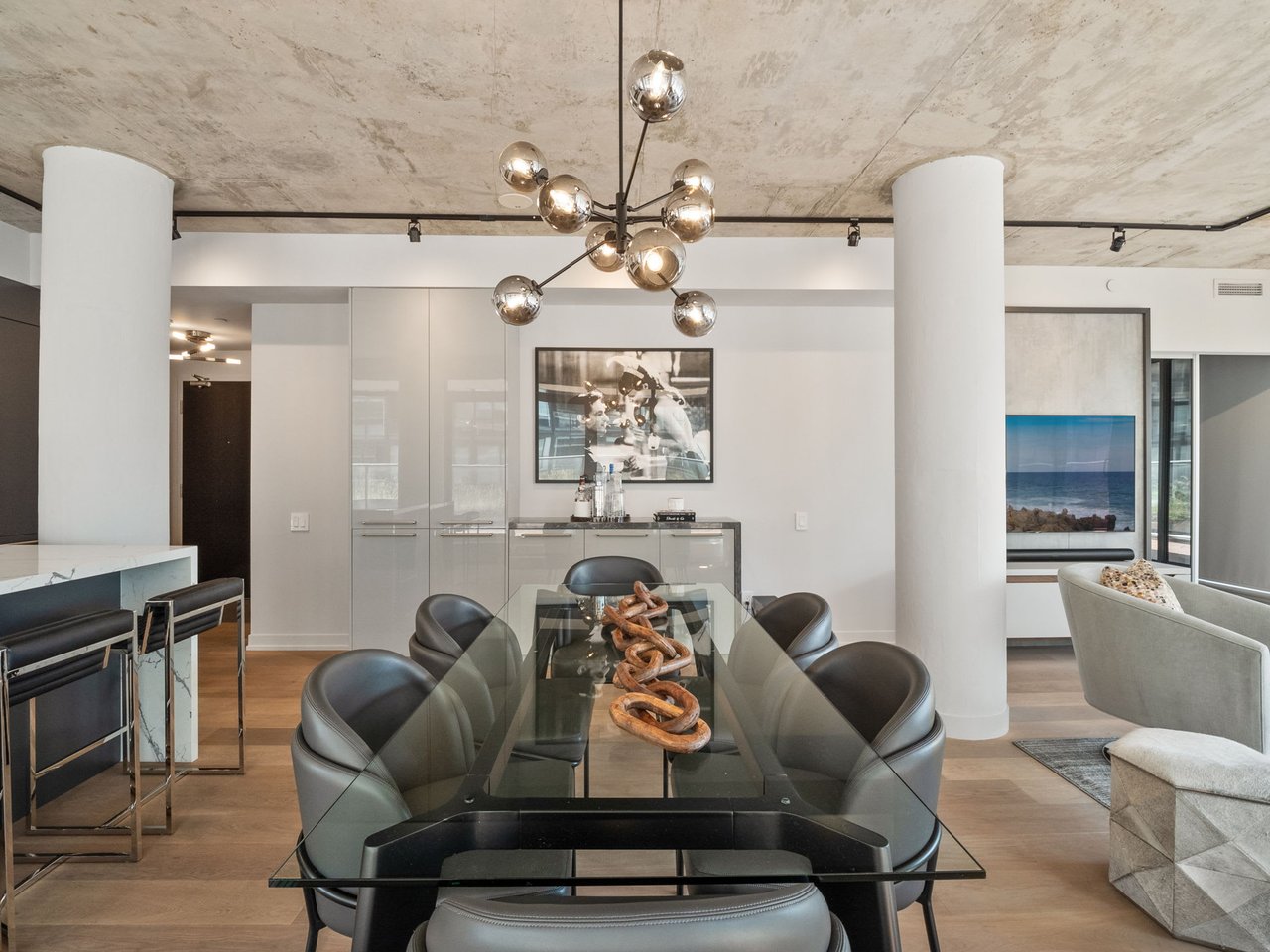 SOLD: The Best Of King West