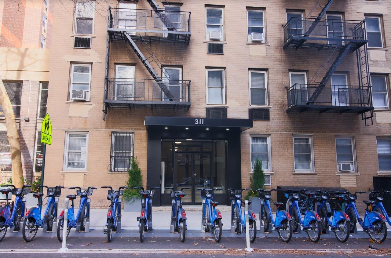 311 East 25th Street, Apt 4-D