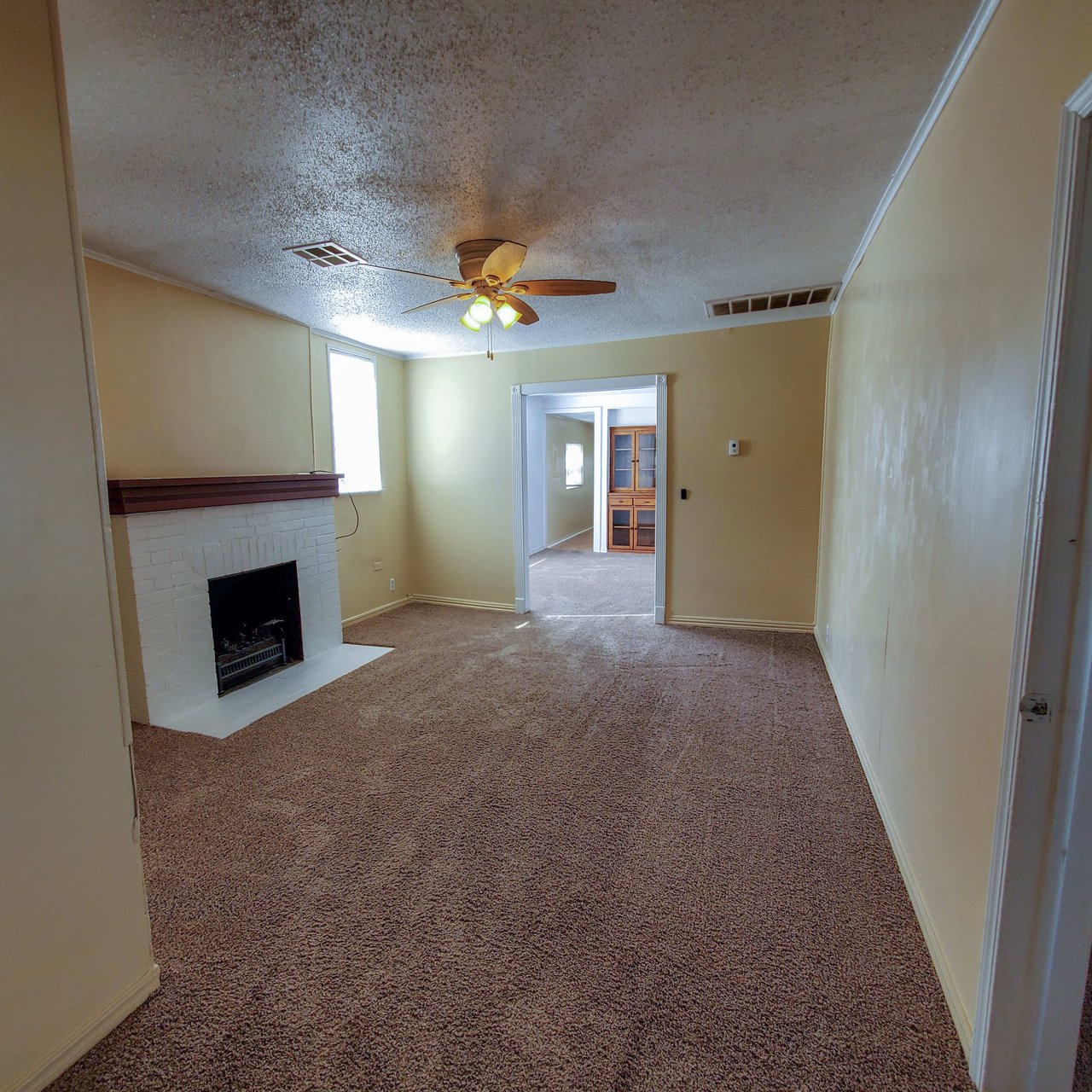 718 North Beard Ave