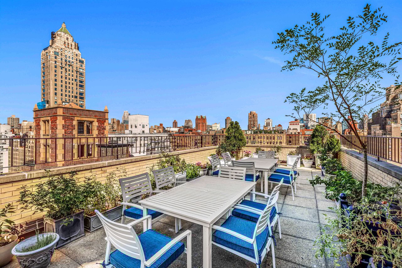 23 East 74th Street