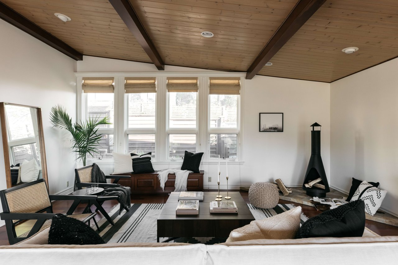 Peaceful Post and Beam in the Los Feliz Oaks