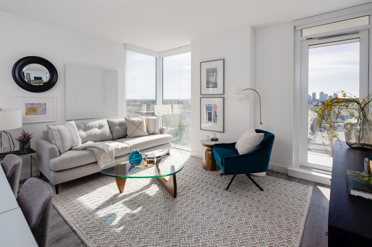 303-8188 Fraser St