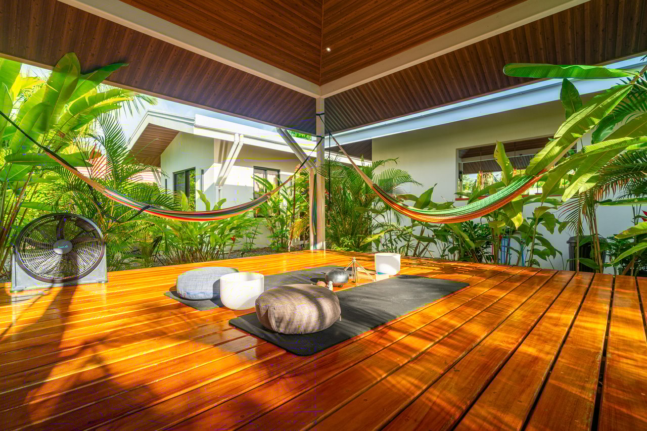 Income Ready Boutique Investment near Whale's Tail Beach