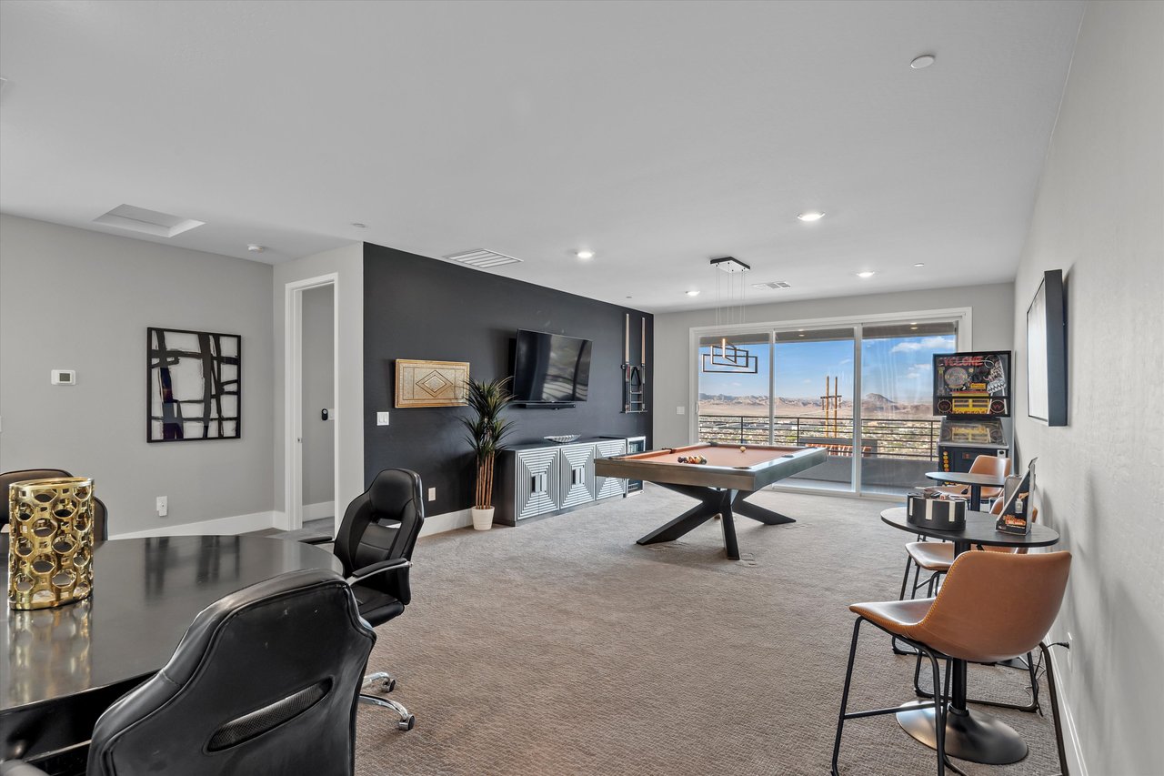 258 Shaded Canyon Drive