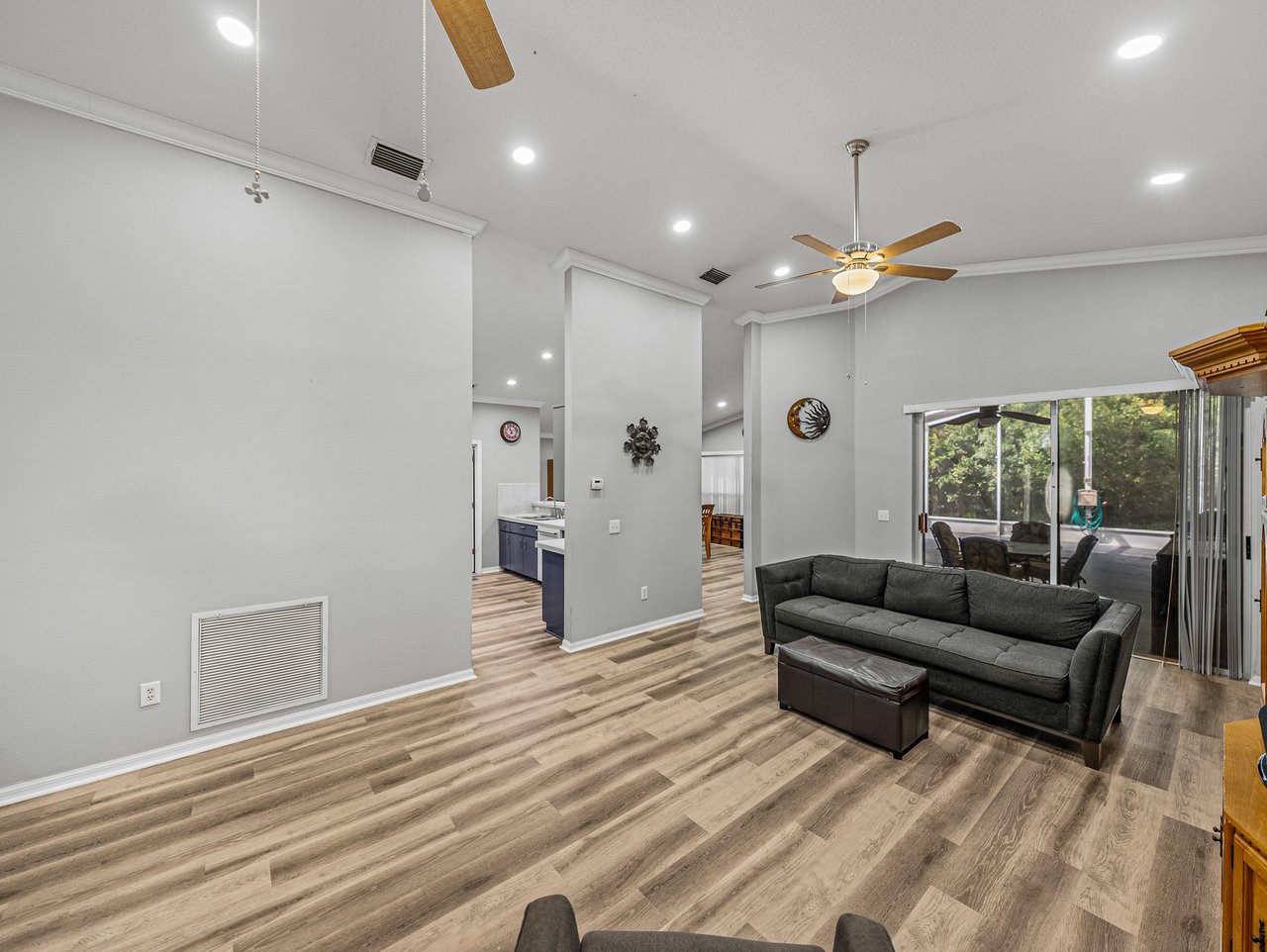 5137 NEW BRITTANY LN