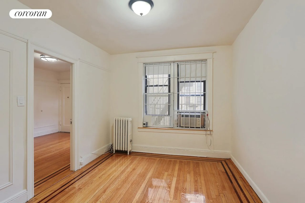 49 Willow Street, 4D