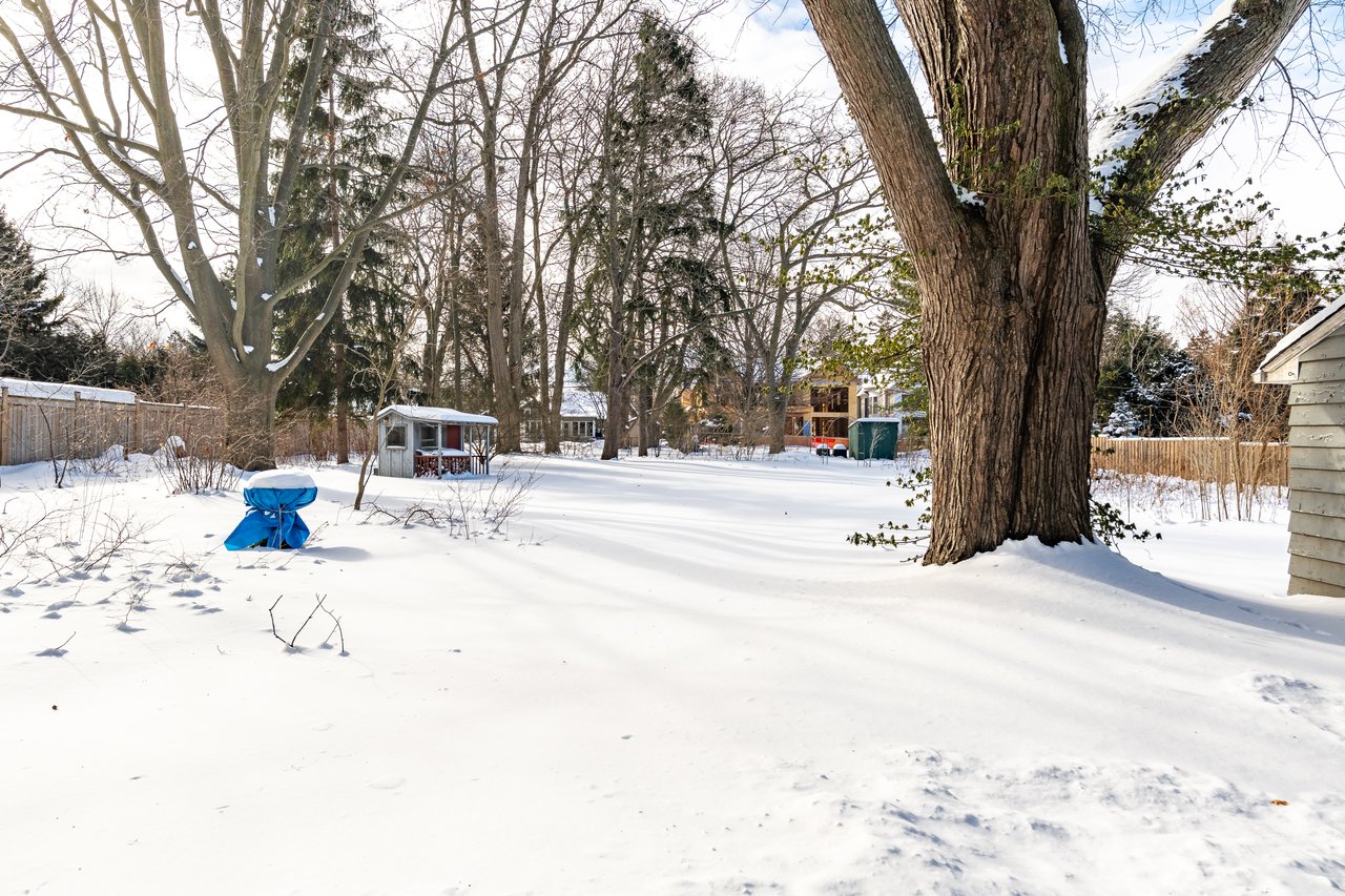 Exceptional Building Opportunity