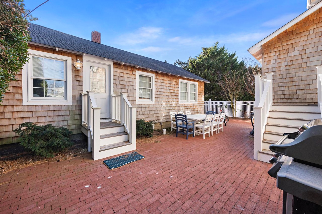 112 8th Street Beach Haven w/Cottage