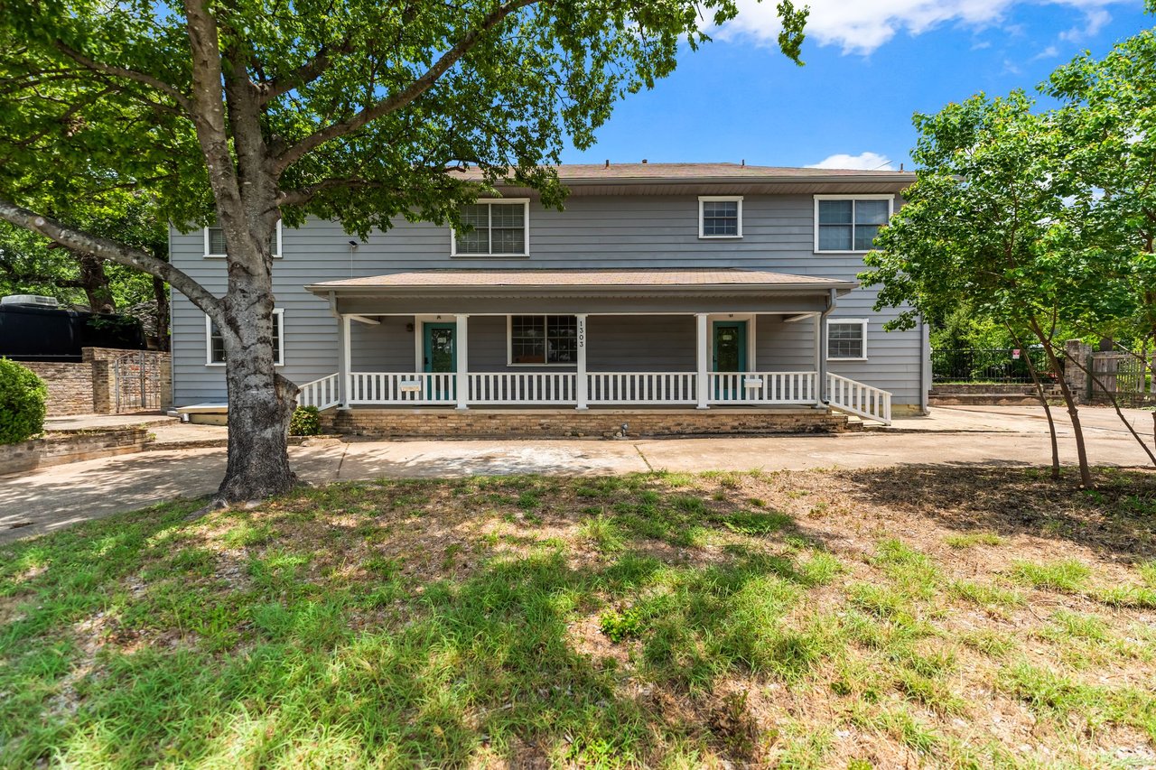 1303 Newfield Lane