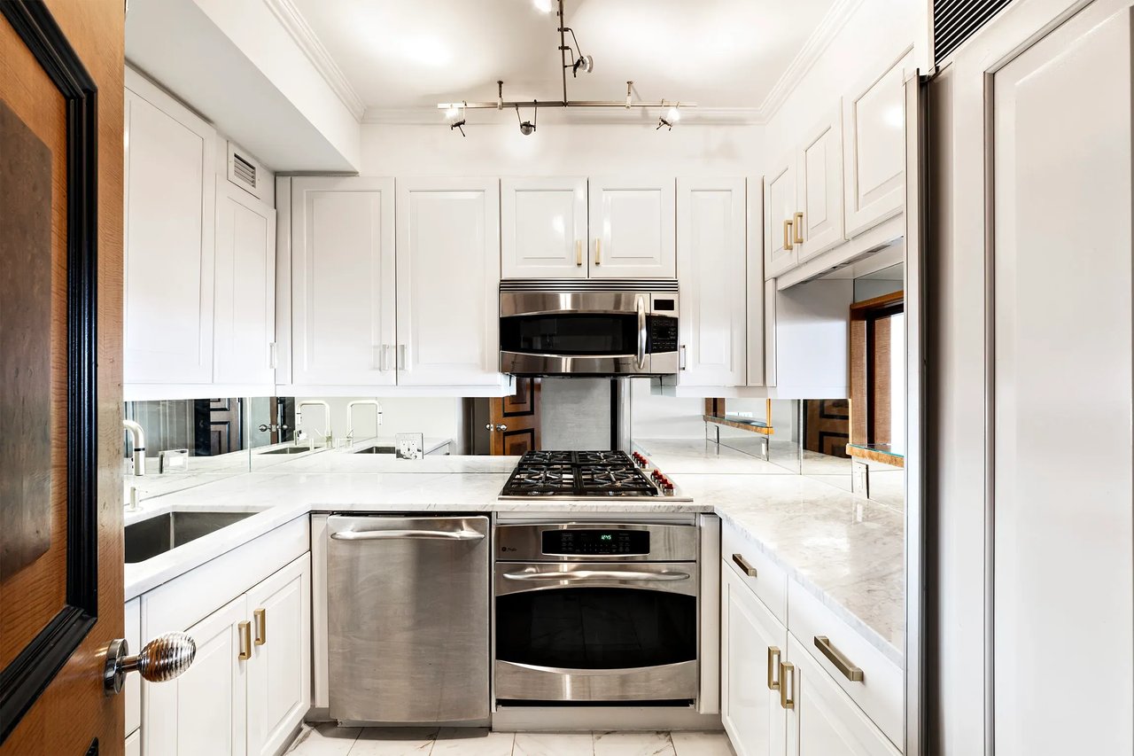 116 Central Park South #16N