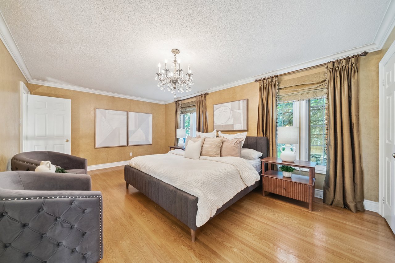 140 Reeve Dr