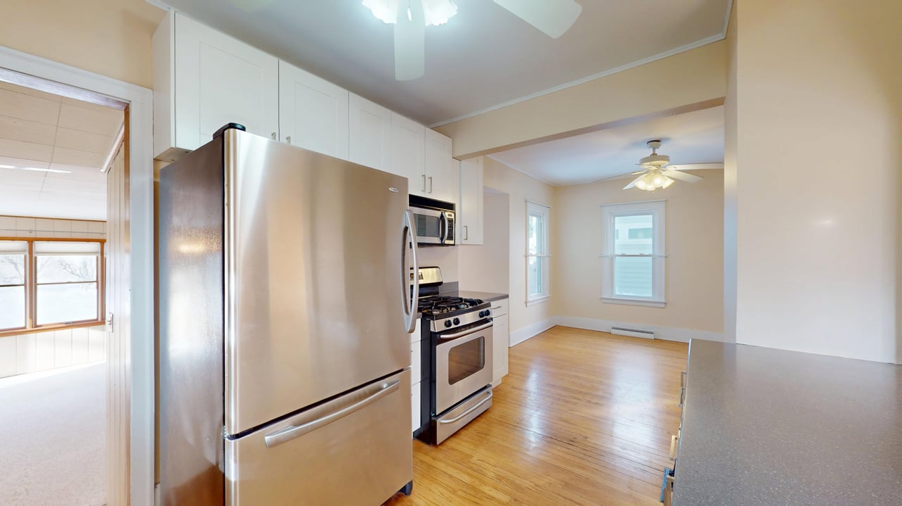 4512 Saratoga Avenue